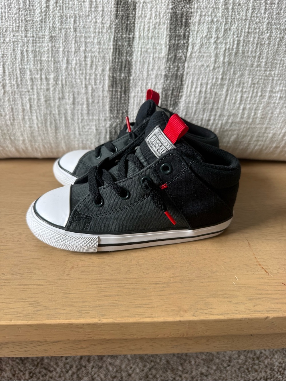 NWOB converse shoes